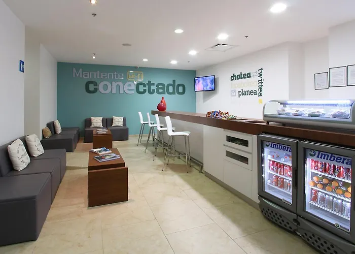 One La Paz Hotel