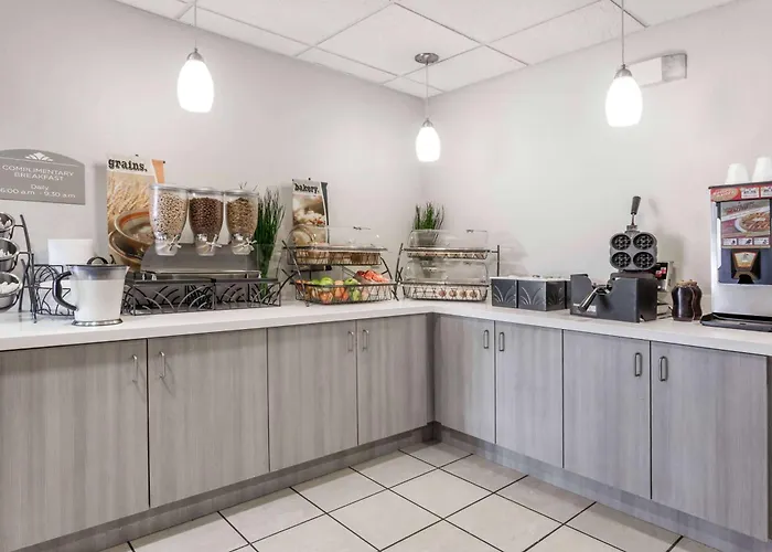 Microtel Inn & Suites Modesto