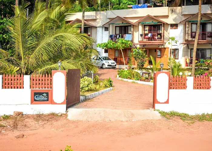 Club 7 Beach Resort