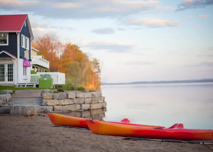 Greystone On Golden Lake