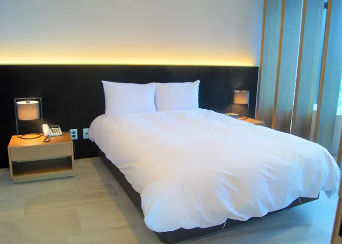 Am Hotel