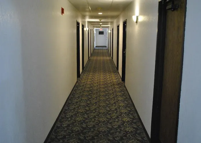 Waconia Inn And Suites