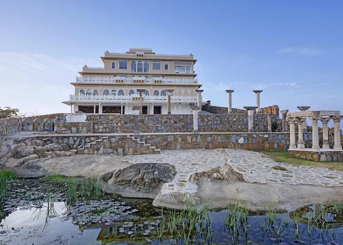 Fateh Safari Suites By Fateh Collection