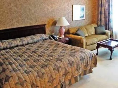 Copperfield Inn