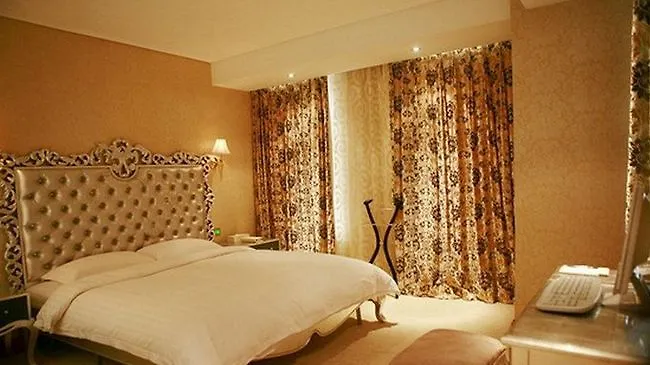 Golden Ocean Star Hotel