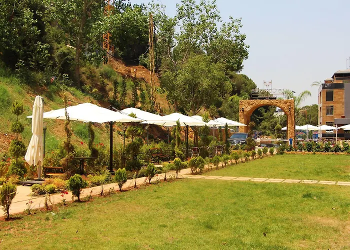 Le Caravelle Beirut Hotel Mansourieh