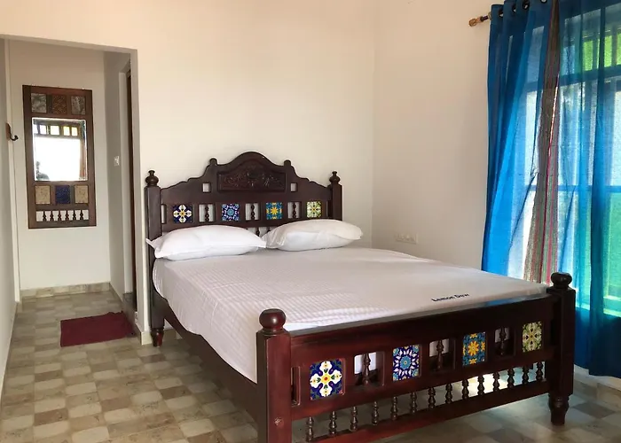 Lemon Dew Beach House, Alleppey Beach