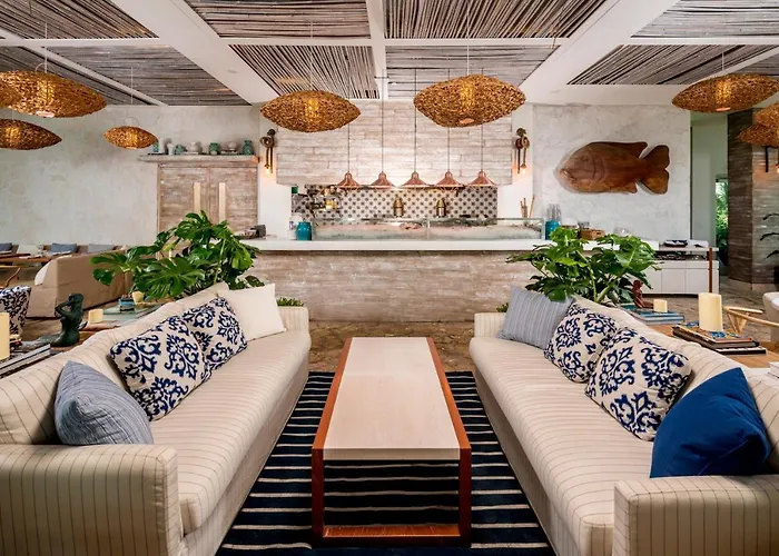 Hyde Beach House Apartments