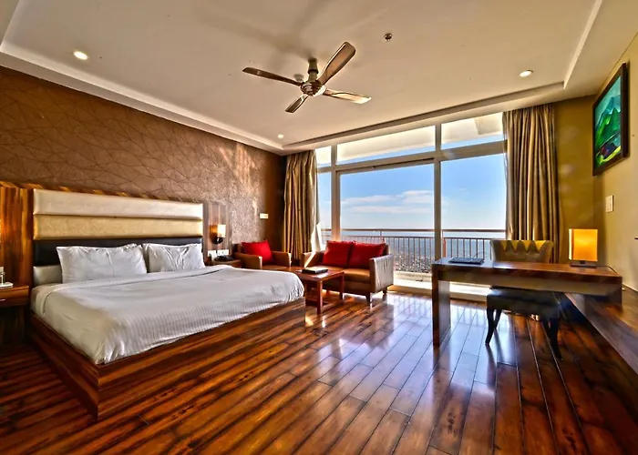 Hotel Inclover-A Peaceful Retreat