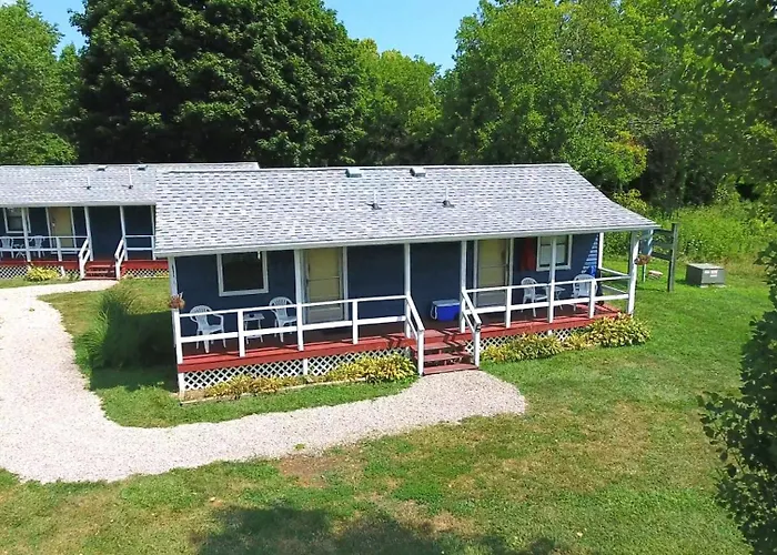 Bird'S Nest Resort Put-in-Bay